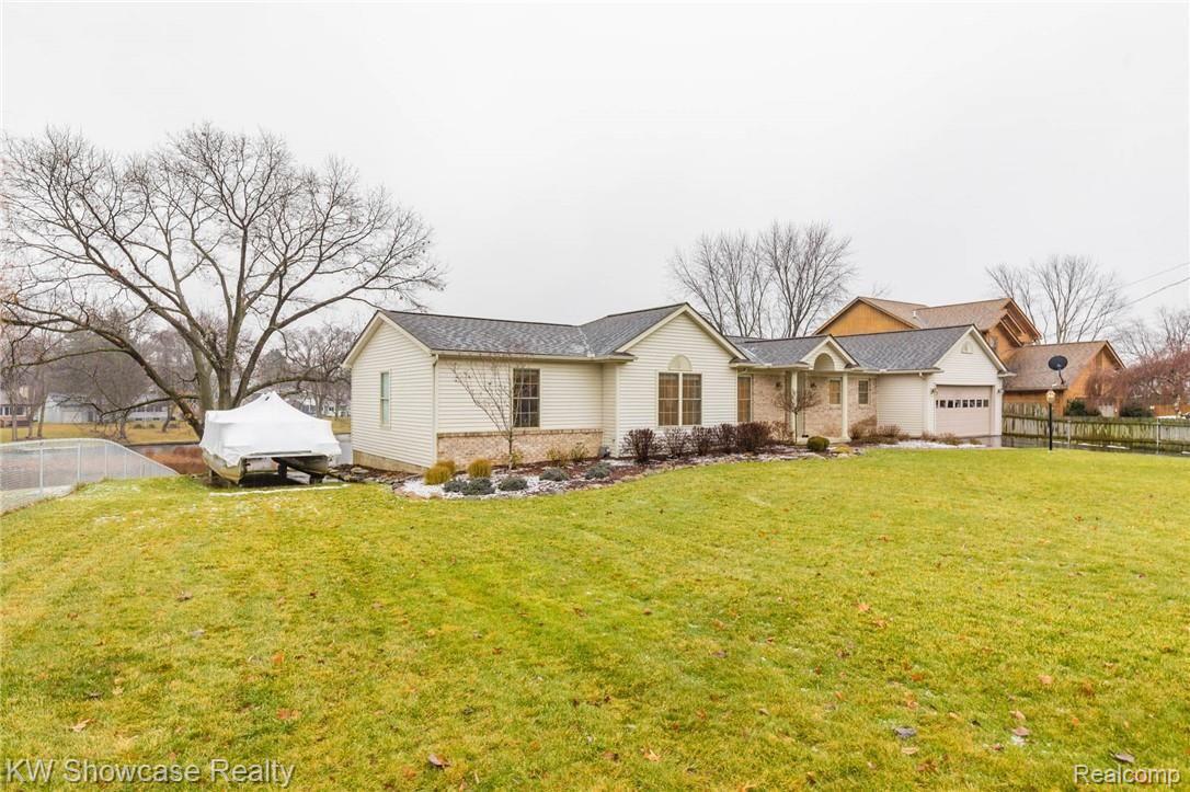 3277 Mann Road Clarkston, MI 48346 - Photo 45 of 49 3277 Mann Rd-3.jpg