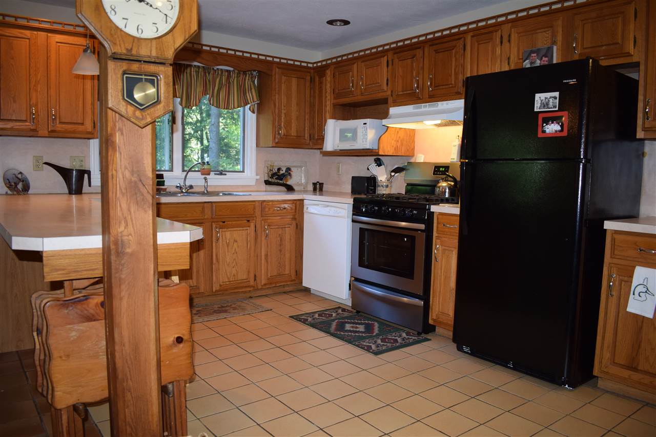 75 Riverside Drive Fremont, NH 03044 - Photo 4 of 23 Gallery Image 4