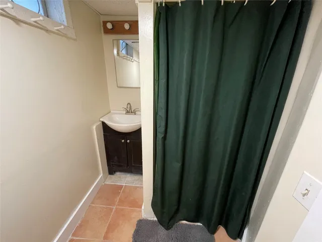 $1,800 | 64 Margaret Street, Johnson City, NY 13790