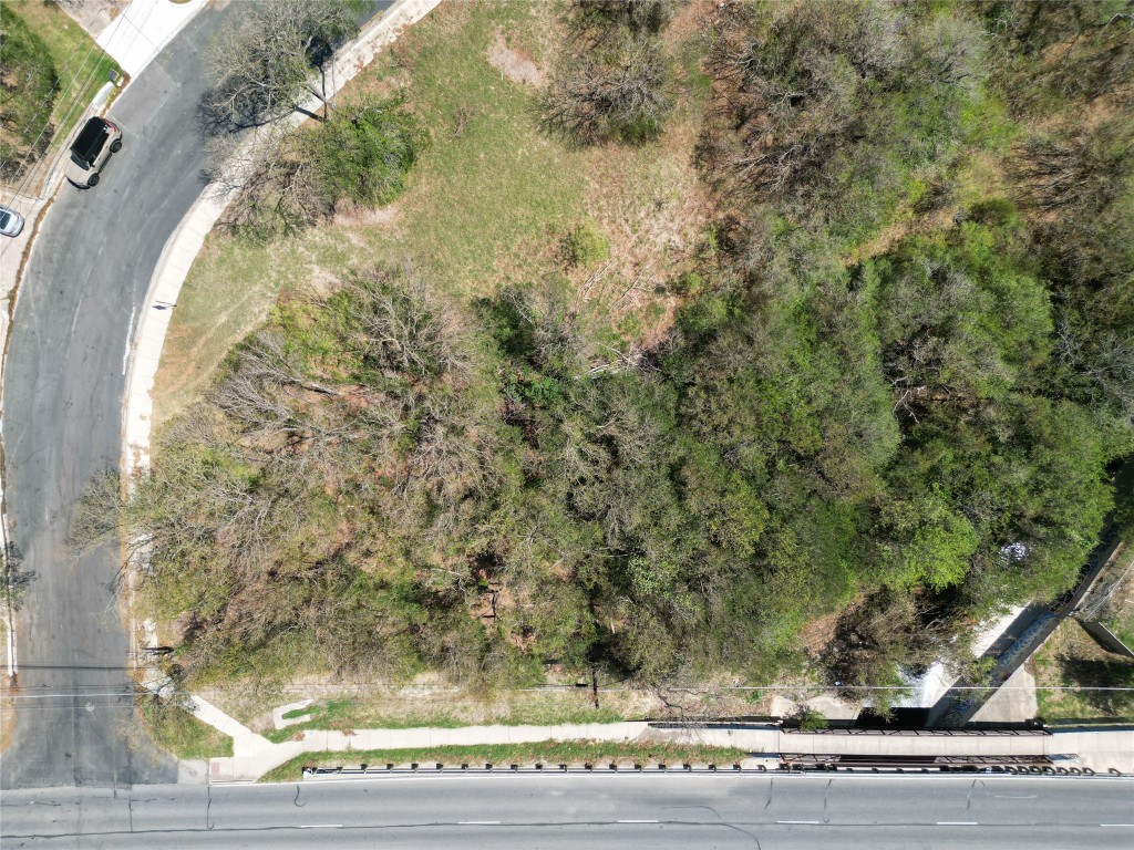 1804 Astor Place Austin, TX 78721 - Photo 11 of 16