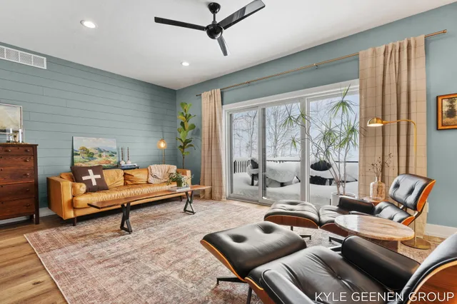 $789,900 | 312 48th Avenue, Zeeland, MI 49464