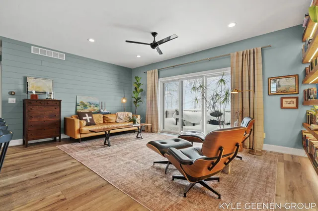 $789,900 | 312 48th Avenue, Zeeland, MI 49464