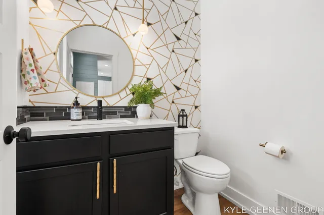 $789,900 | 312 48th Avenue, Zeeland, MI 49464