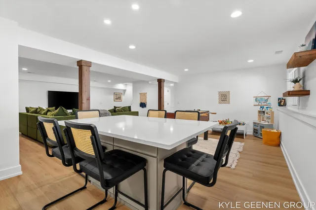 $789,900 | 312 48th Avenue, Zeeland, MI 49464