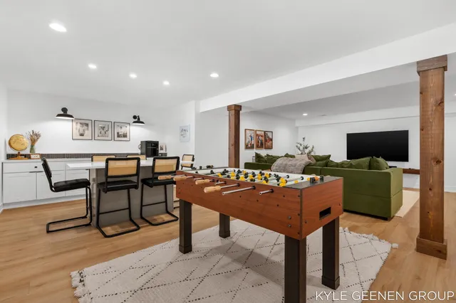 $789,900 | 312 48th Avenue, Zeeland, MI 49464