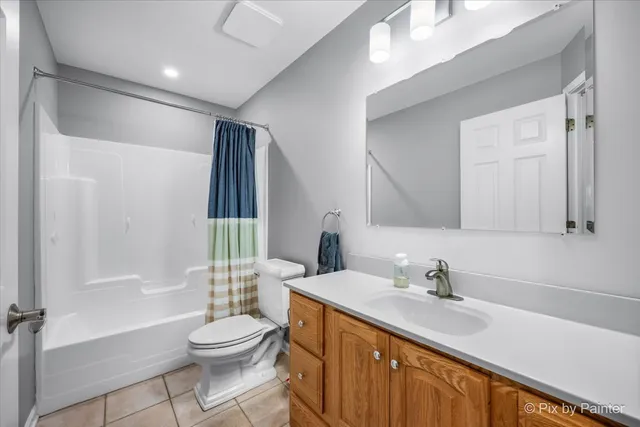 $699,000 | 10613 Pebble Drive, Huntley, IL 60142