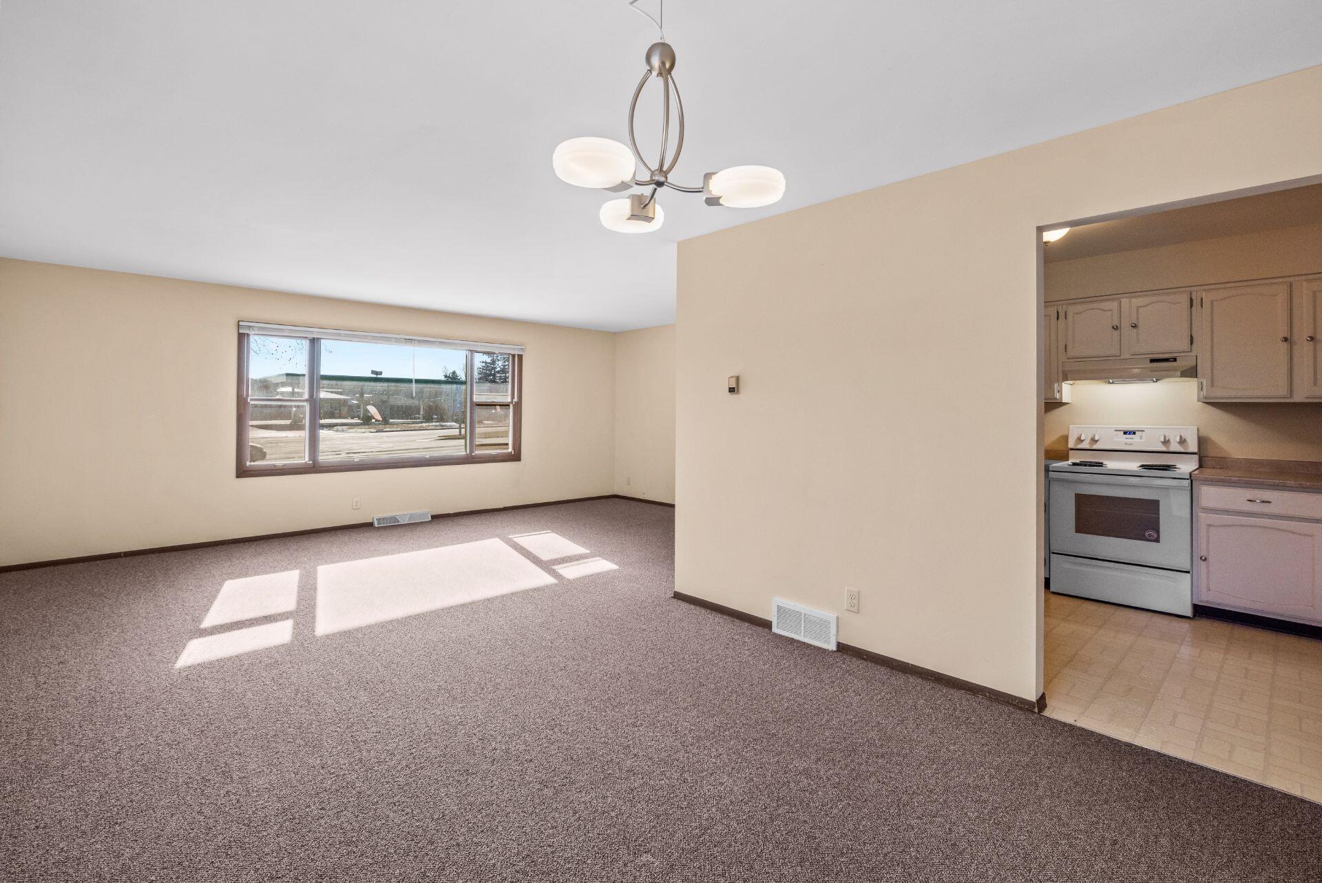 2020 Good Hope Road Glendale, WI 53209 - Photo 4 of 12 2020-W-Good-Hope-Rd-1-6