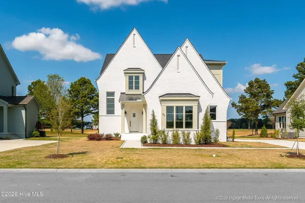 $769,000 | 62 Pine Tree Point, Snow Hill, NC 28580