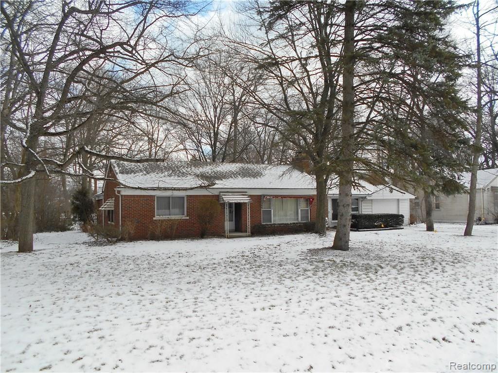 Front Exterior 