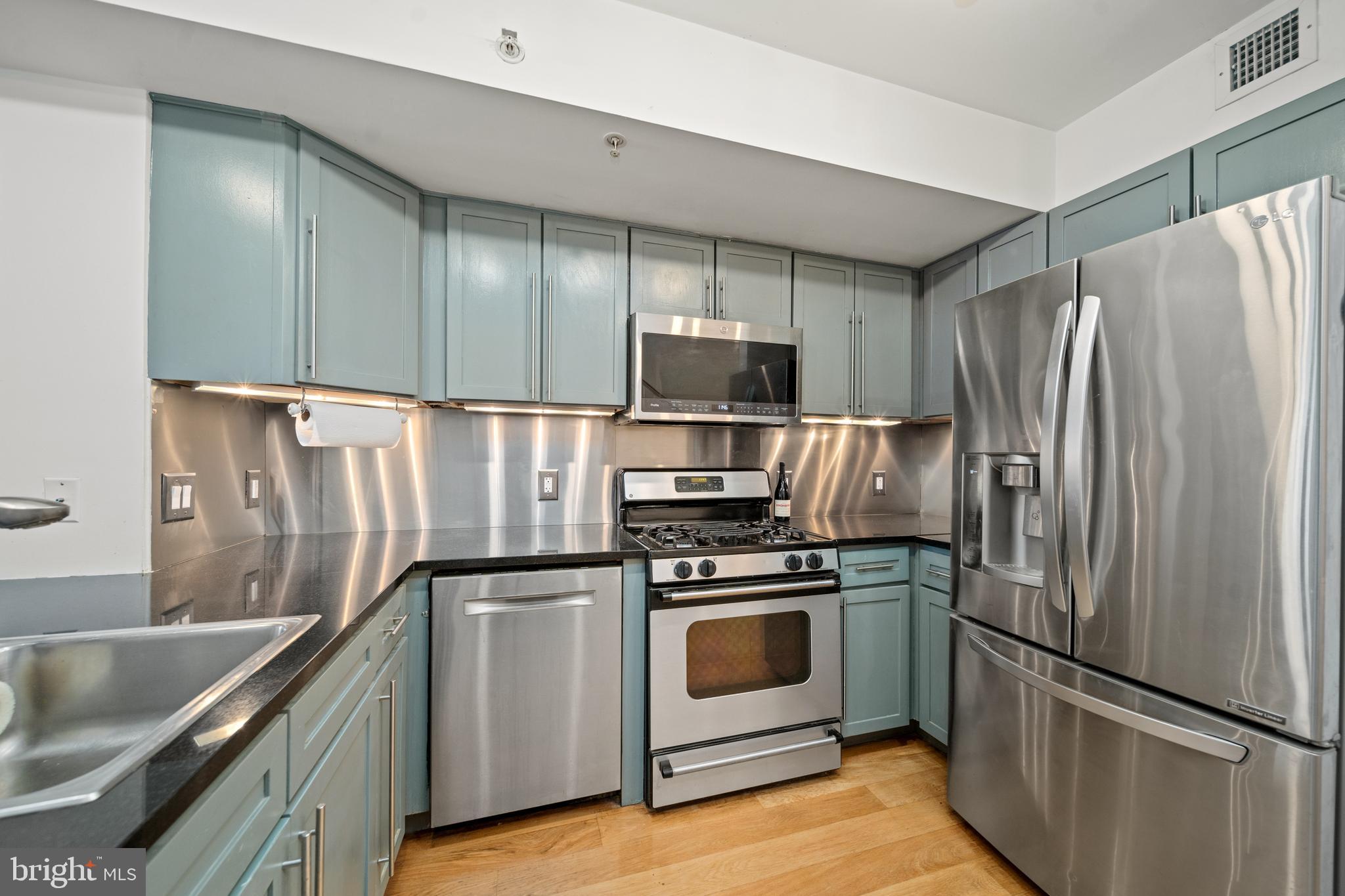 631 D Street Northwest, Unit 1139 Washington, DC 20004 - Photo 5 of 70