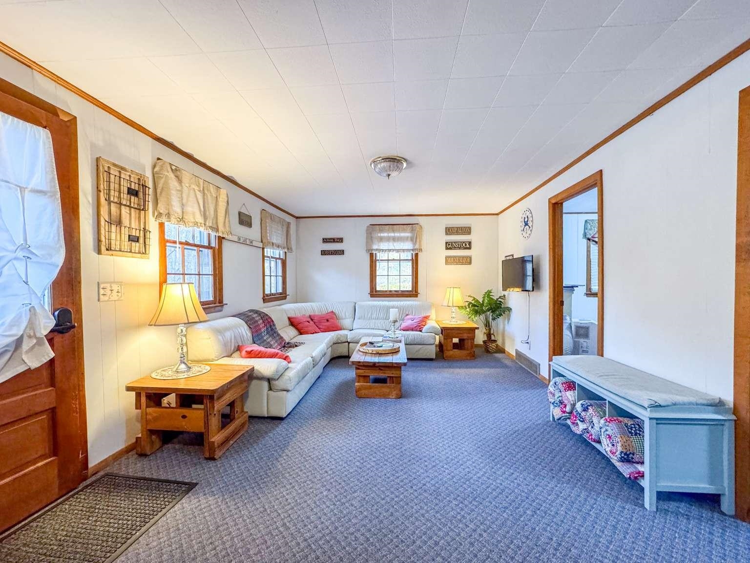 12 Beach Street Alton, NH 03810 - Photo 5 of 20