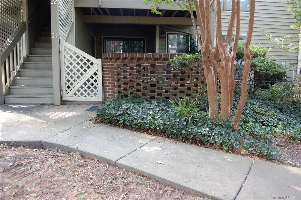 1604 Sharon Road West, Unit 21 Charlotte, NC 28210 - Photo 18 of 20 Gallery Image 18