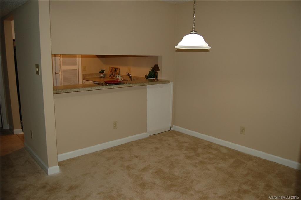 1604 Sharon Road West, Unit 21 Charlotte, NC 28210 - Photo 6 of 20 Gallery Image 6