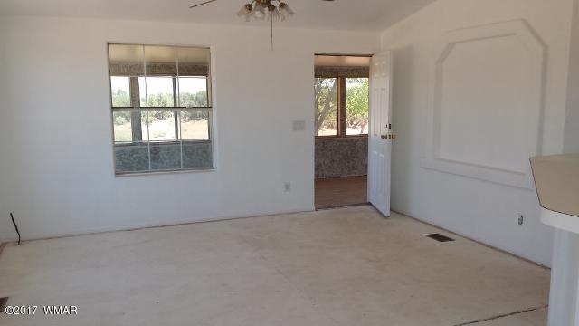8613 East Tryon Lane Snowflake, AZ 85937 - Photo 3 of 19 Gallery Image 3
