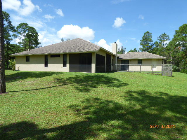 15581 85th Road North Loxahatchee, FL 33470 - Photo 3 of 23 P4230009