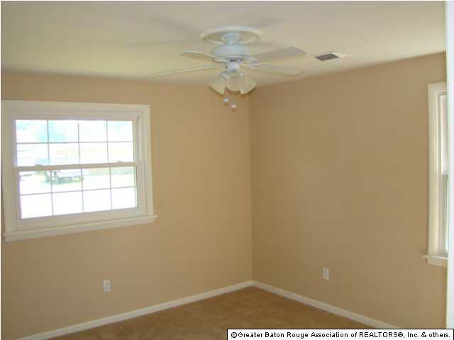 4068 Greenwell Street Baton Rouge, LA 70805 - Photo 7 of 9 Gallery Image 7