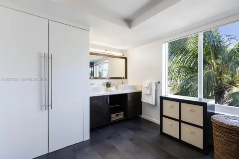 $4,000 | 635 Euclid Avenue, Unit 225, Miami Beach, FL 33139