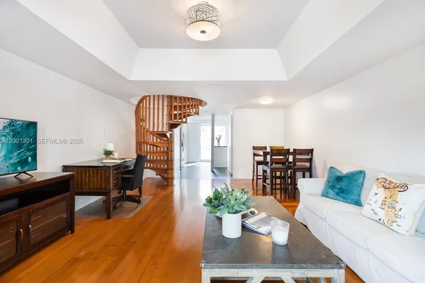 $4,000 | 635 Euclid Avenue, Unit 225, Miami Beach, FL 33139