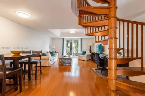 $4,000 | 635 Euclid Avenue, Unit 225, Miami Beach, FL 33139