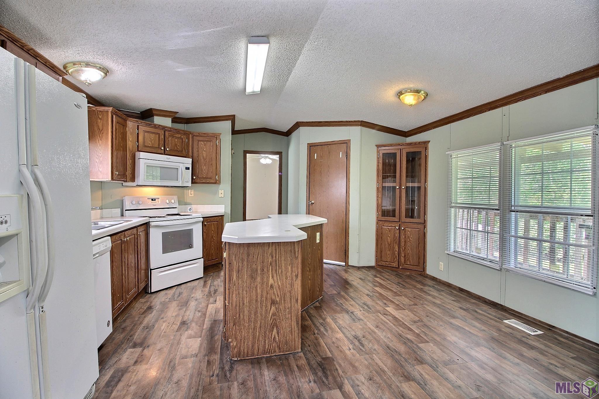 18657 Blythe Road Prairieville, LA 70769 - Photo 7 of 19 Gallery Image 7
