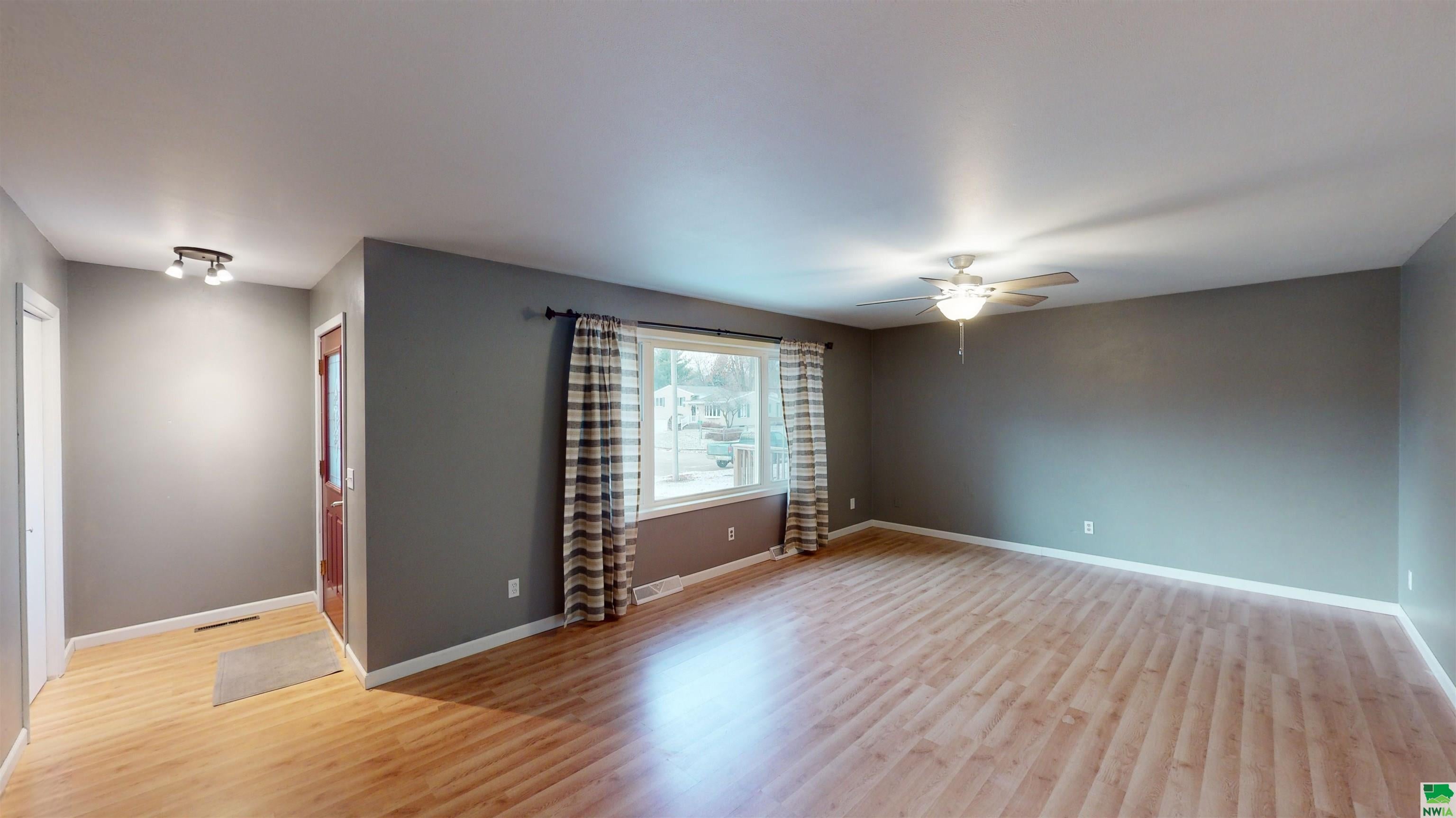 901 Cherokee Street Alta, IA 51002 - Photo 7 of 12 Gallery Image 7