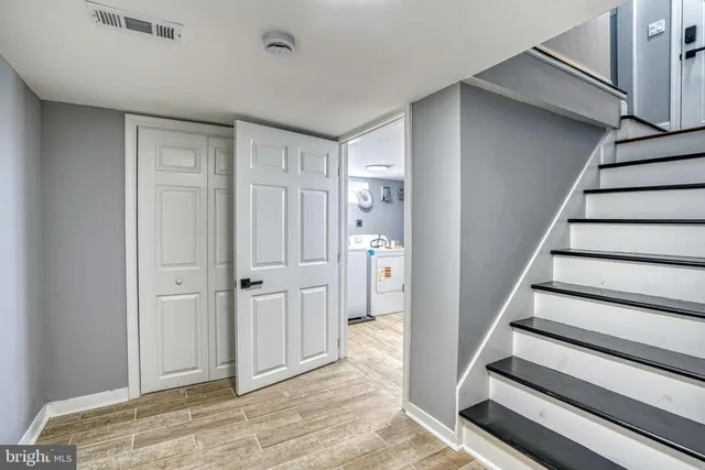 a view of an outdoor space and deck