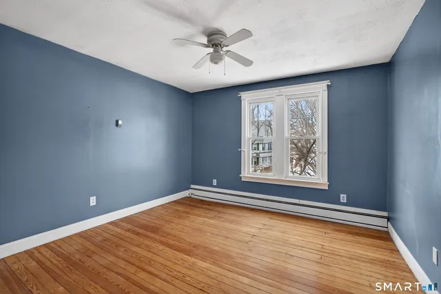 $400,000 | 85 Baker Avenue, Groton, CT 06340