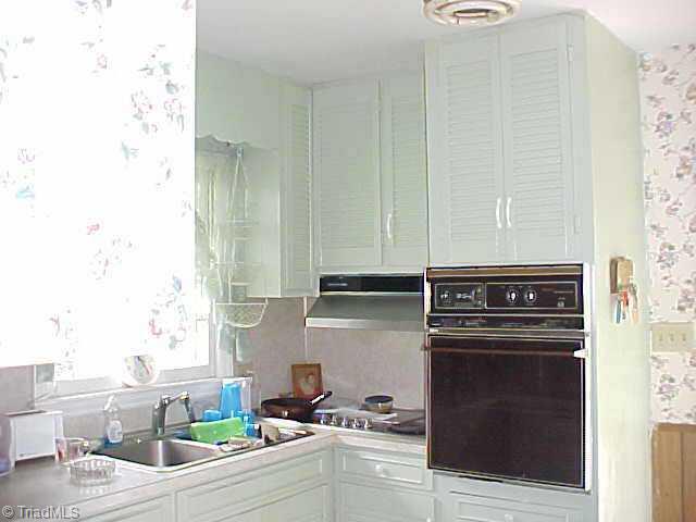 2415 Tyson Street High Point, NC 27263 - Photo 3 of 3 Other.