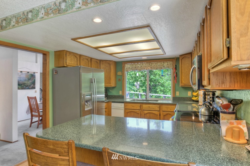 26612 Lake Fenwick Road South Kent, WA 98032 - Photo 15 of 22