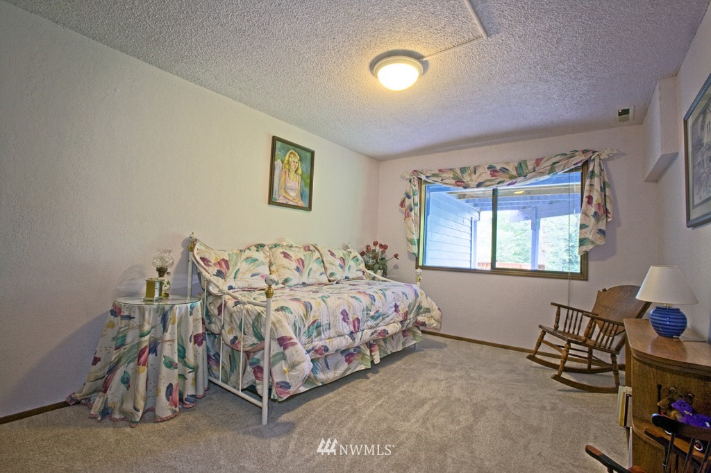 26612 Lake Fenwick Road South Kent, WA 98032 - Photo 18 of 22