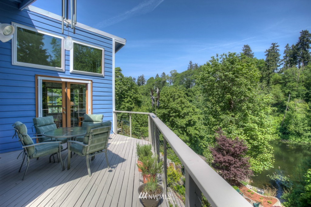 26612 Lake Fenwick Road South Kent, WA 98032 - Photo 10 of 22