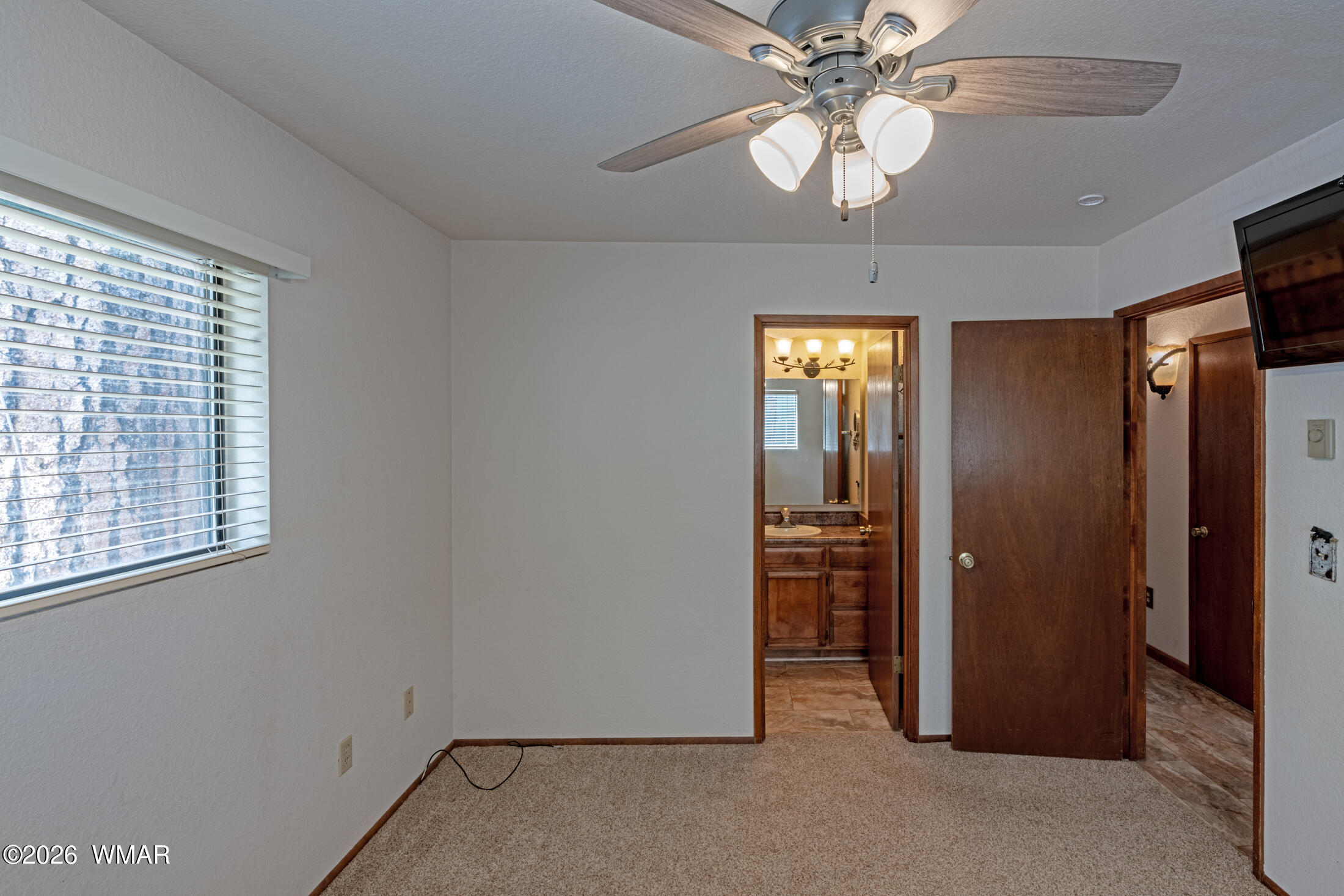 3225 Turkey Track Road Pinetop, AZ 85935 - Photo 14 of 25 Primary Bedroom