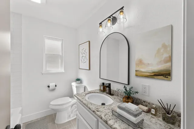 $375,000 | 3023 East Robinson Avenue, Fresno, CA 93726