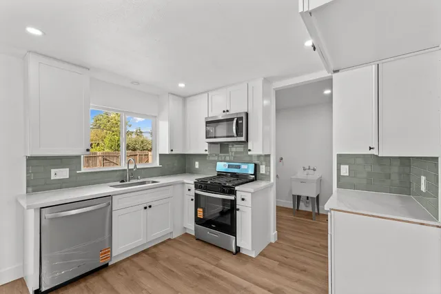 $375,000 | 3023 East Robinson Avenue, Fresno, CA 93726