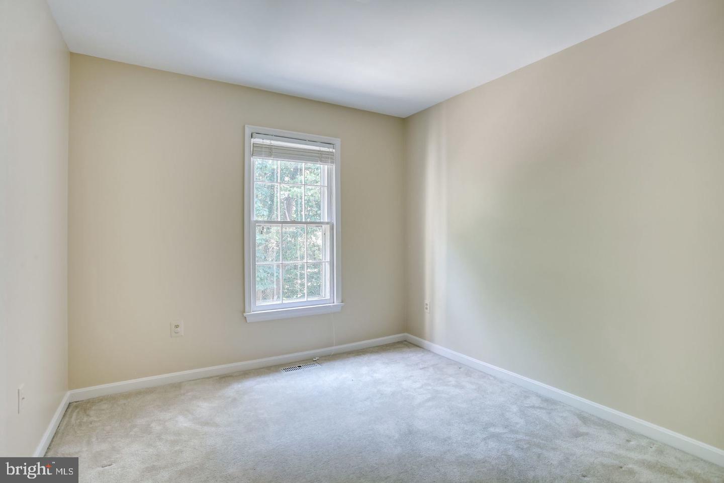 11793 Great Owl Circle Reston, VA 20194 - Photo 16 of 25