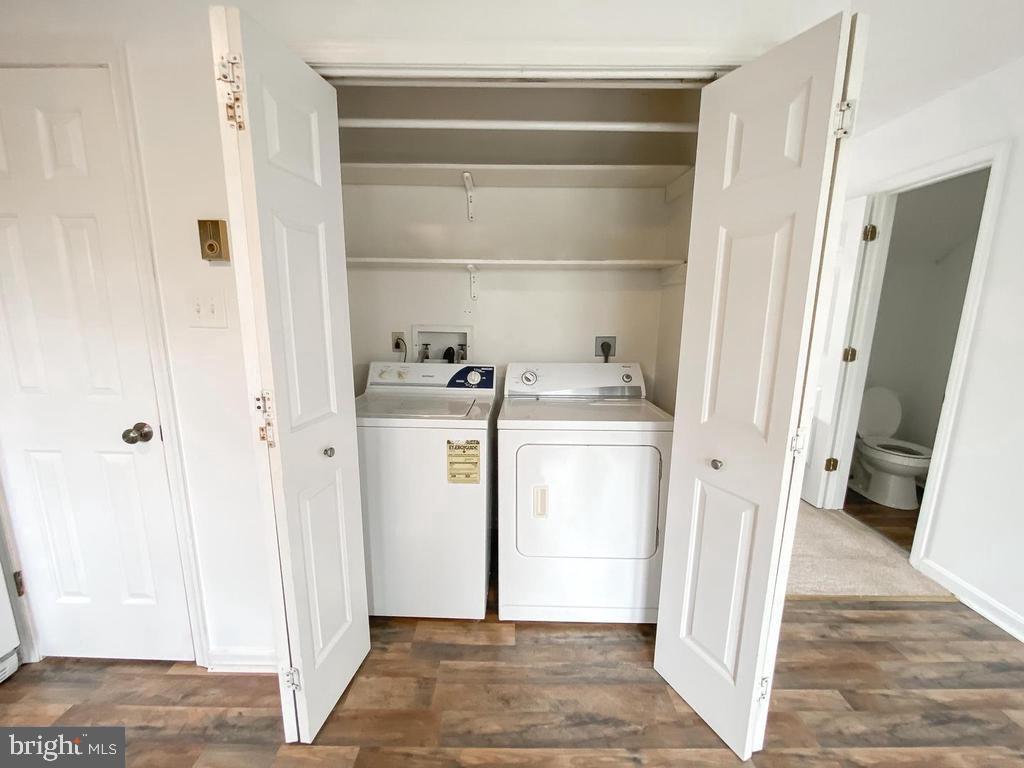 203 Brunswick Road Stephens City, VA 22655 - Photo 5 of 9 Laundry room with modern appliances.
