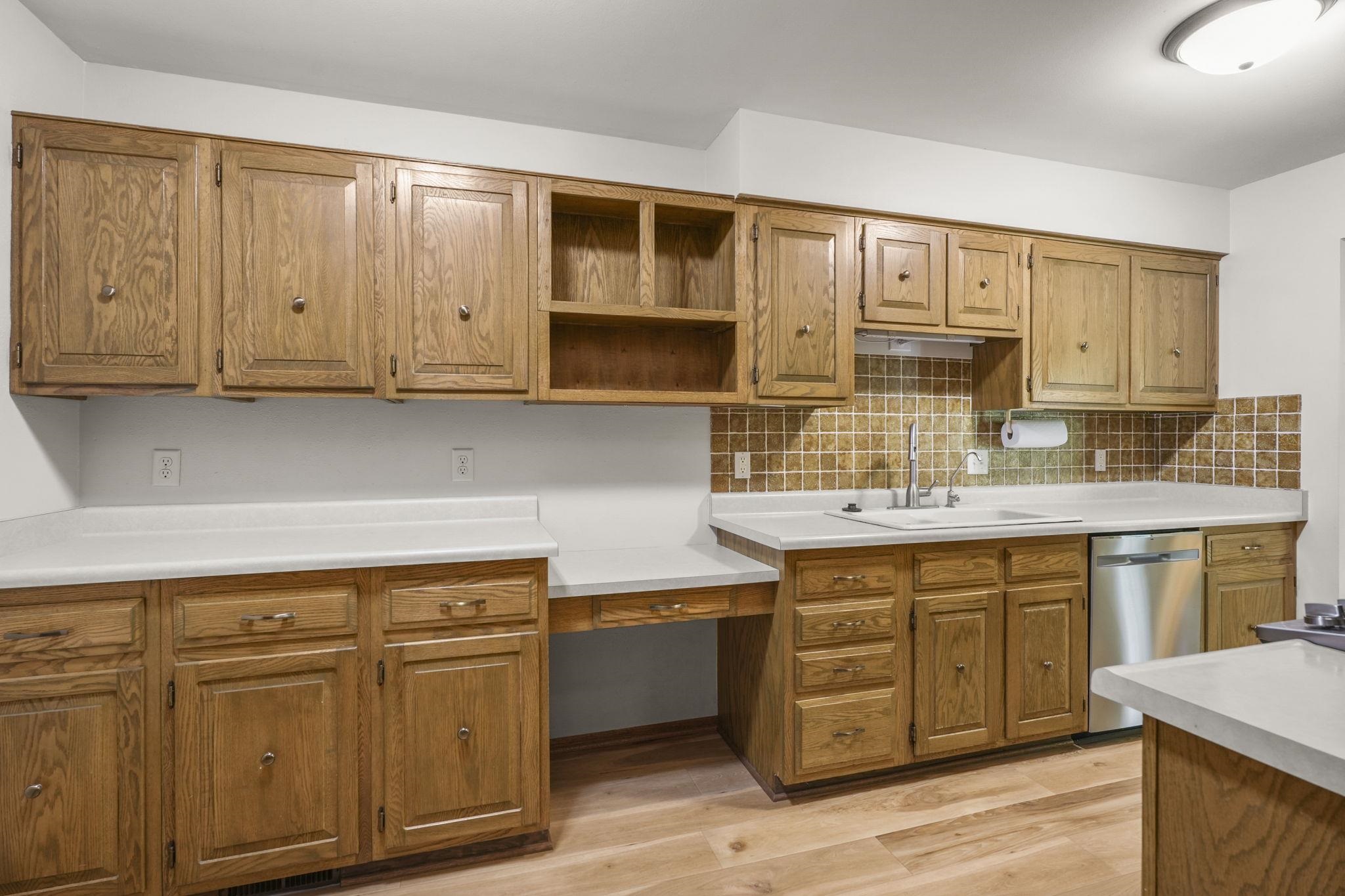 3518 Valley Ridge Road Middleton, WI 53562 - Photo 15 of 56