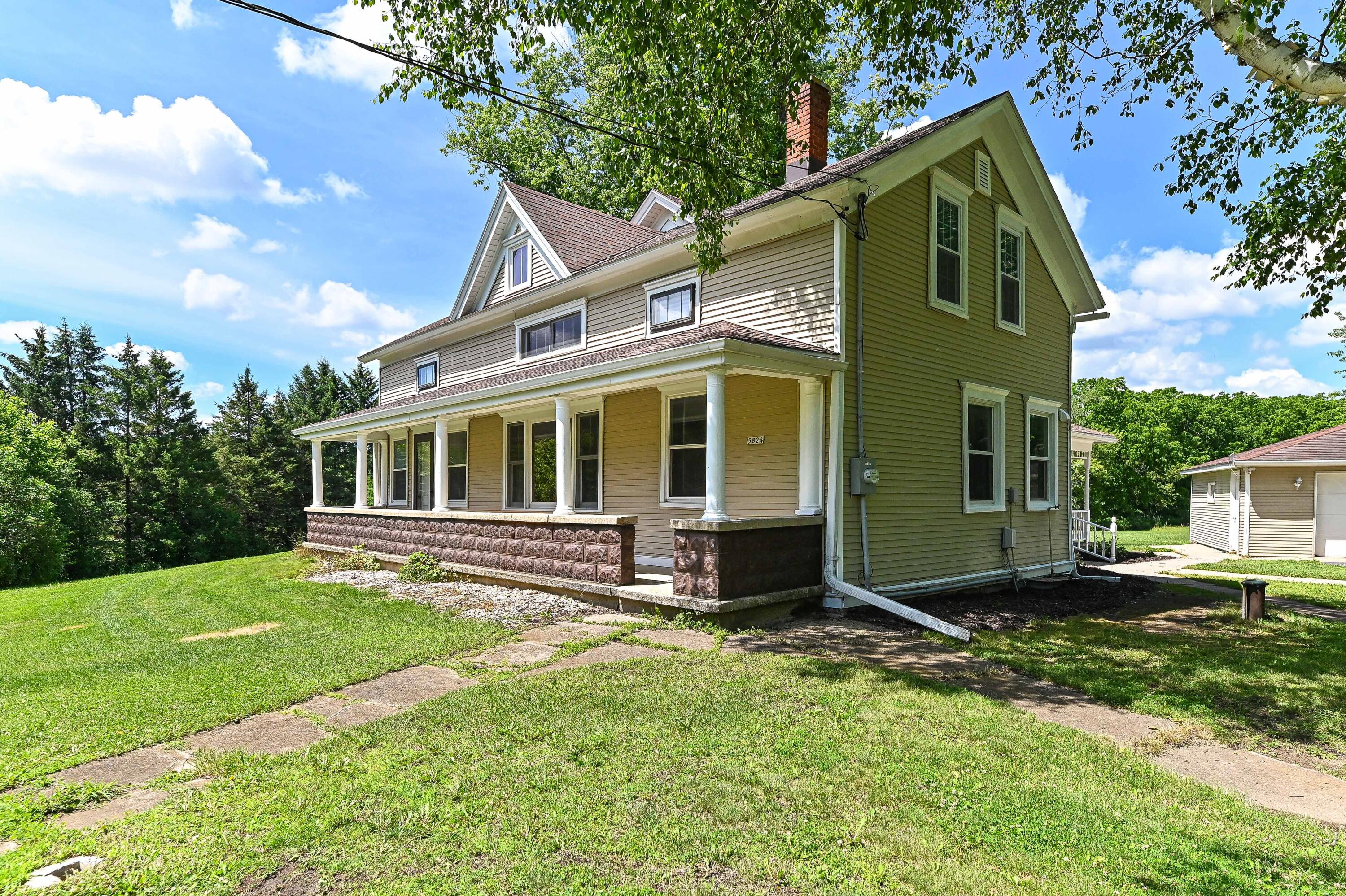 5824 Marsh Road Waterford, WI 53185 - Photo 2 of 50 Front
