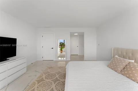 $1,700,000 | 3 Grove Isle Drive, Unit C803, Miami, FL 33133