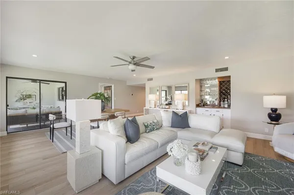 $619,000 | 723 Wildwood Lane, Naples, FL 34105