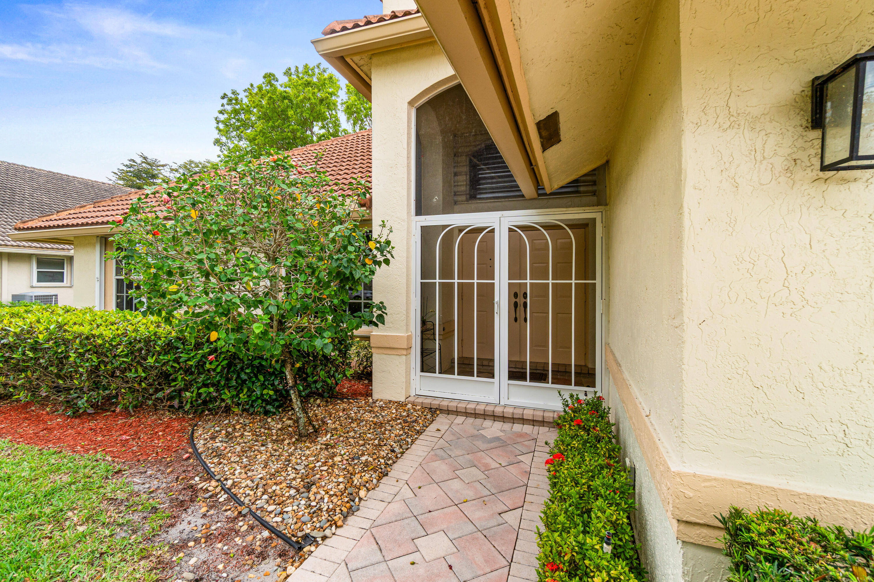 6952 Grenelefe Road Boynton Beach, FL 33437 - Photo 2 of 41 Entry