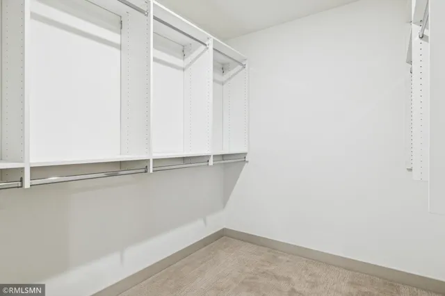 $969,000 | 5042 Airlake Draw, Woodbury, MN 55129