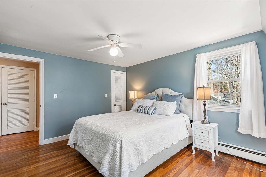 21 Old Chimney Road Barrington, RI 02806 - Photo 25 of 40