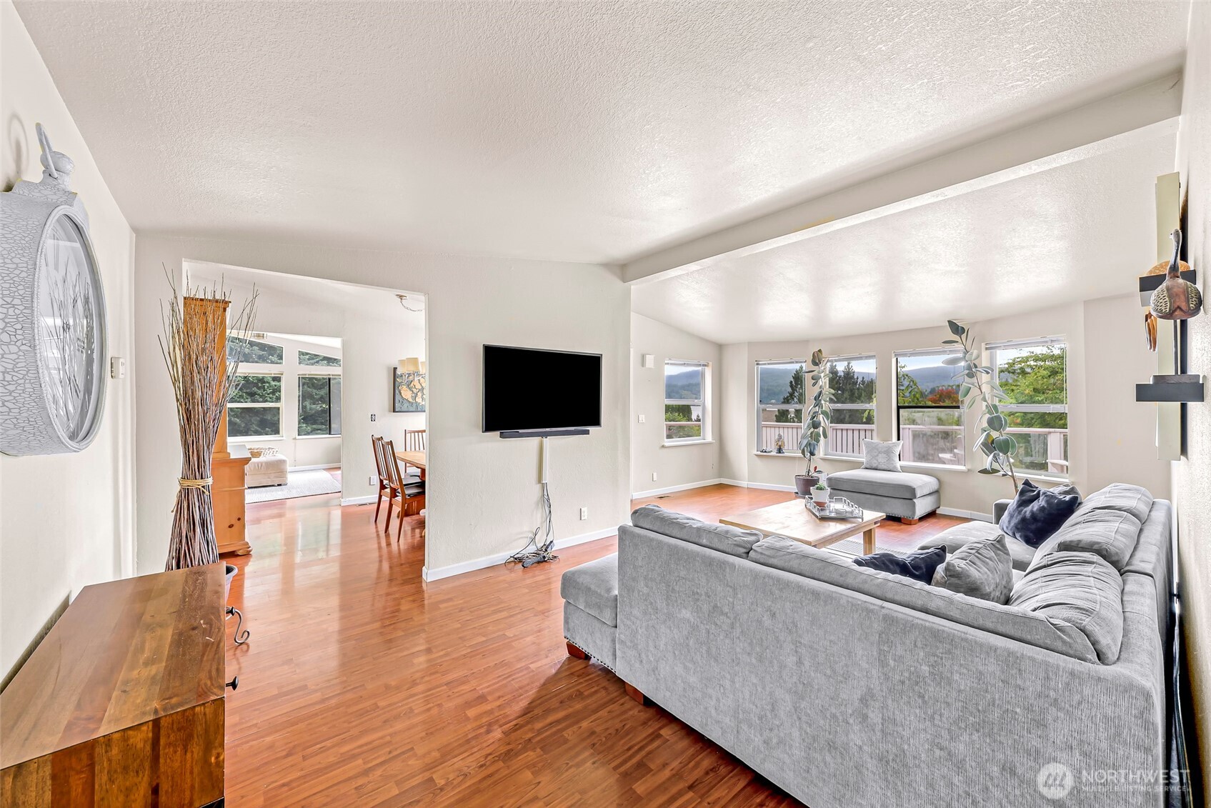 2366 North Shore Road Bellingham, WA 98226 - Photo 12 of 39 Gallery Image 12