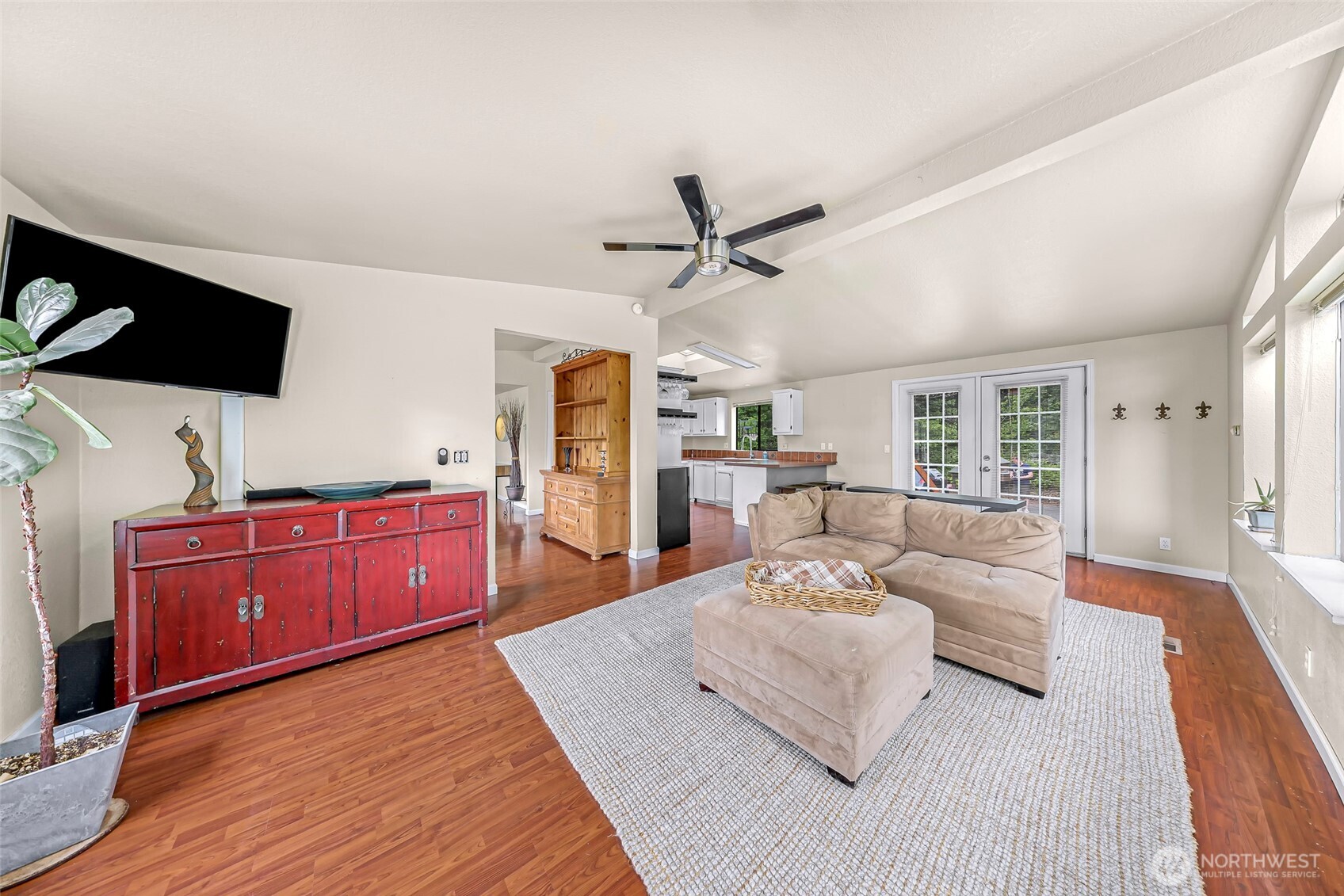 2366 North Shore Road Bellingham, WA 98226 - Photo 18 of 39 Gallery Image 18