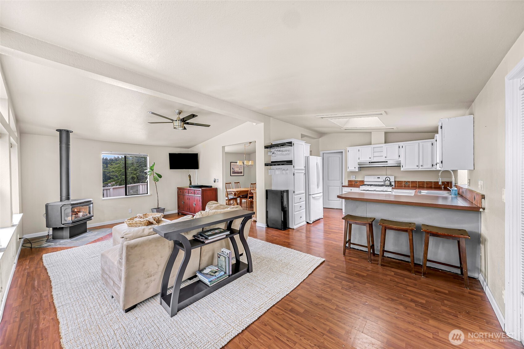 2366 North Shore Road Bellingham, WA 98226 - Photo 19 of 39 Gallery Image 19
