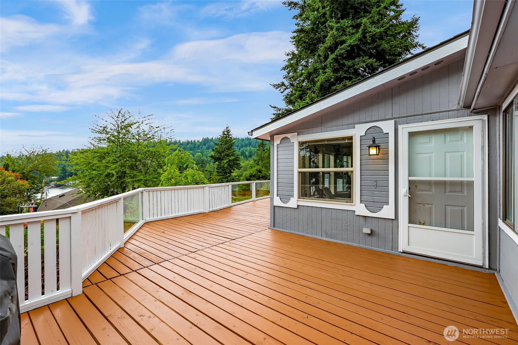 2366 North Shore Road Bellingham, WA 98226 - Photo 8 of 39 Gallery Image 8