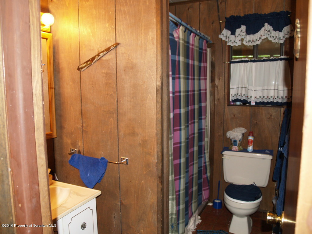 1283 Brookfield Road Lake Ariel, PA 18436 - Photo 8 of 14 Gallery Image 8