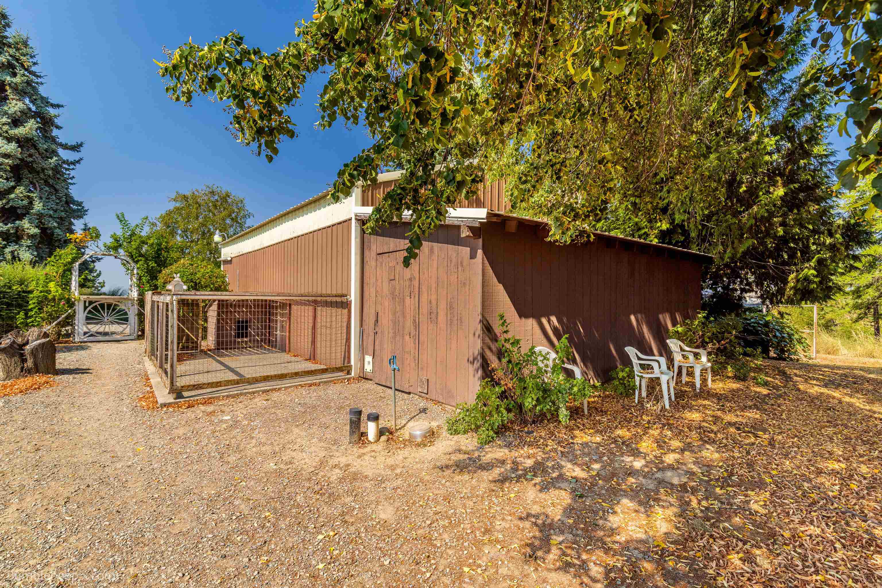 10806 North Morrison Road Spokane, WA 99217 - Photo 15 of 44