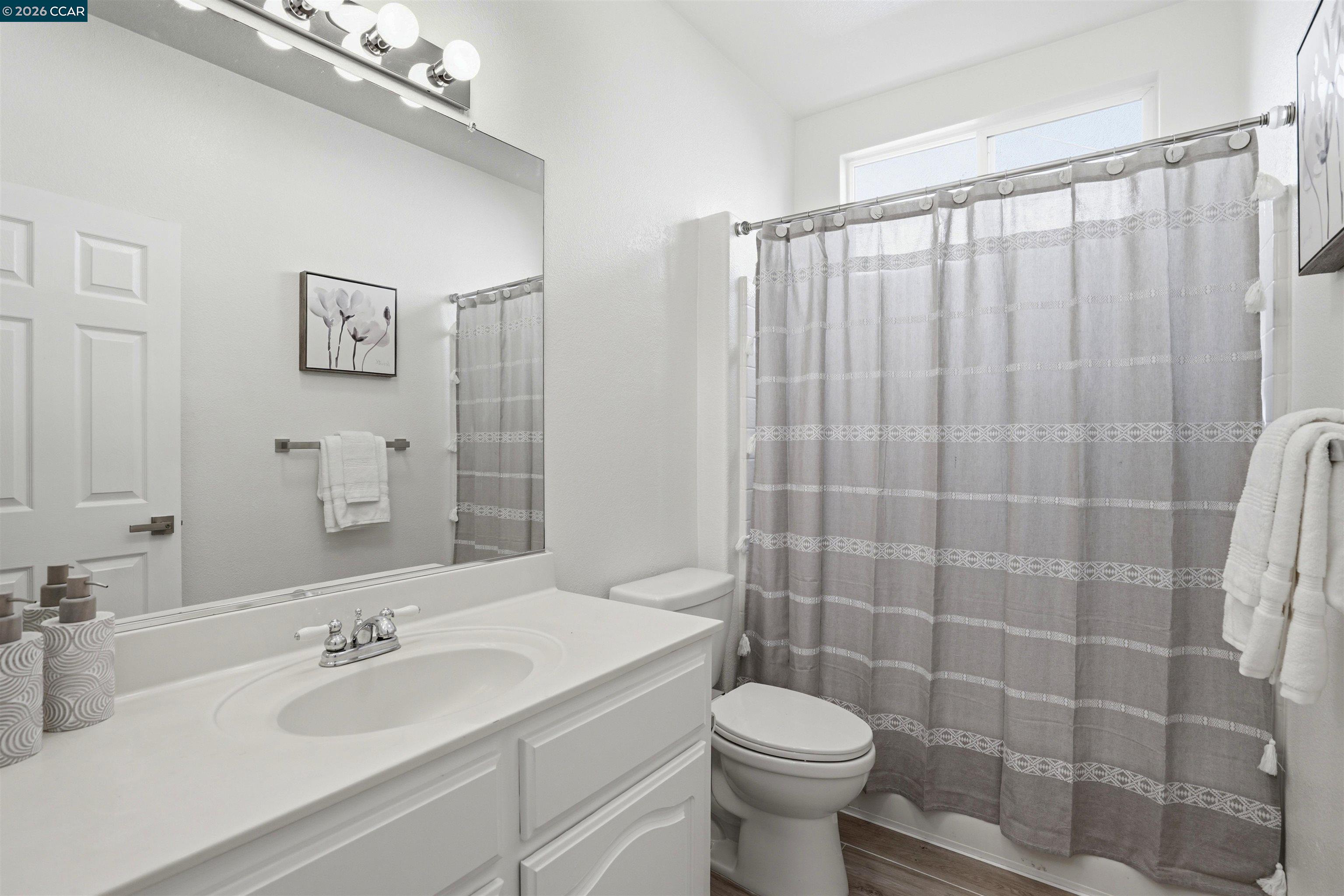 106 Lookout Court Hercules, CA 94547 - Photo 14 of 18